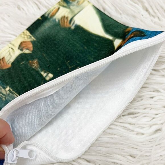 New Kids Cosmetic Pouch - Picture 2 of 3